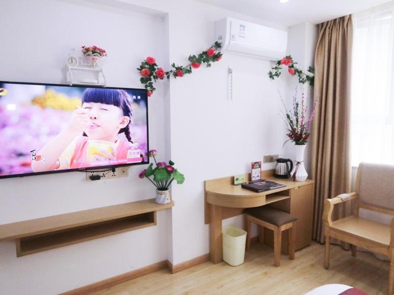 Greentree Inn Zhejiang Jiaxing West Zhongshan Road Vintage Car Building Express Hotel Exteriér fotografie