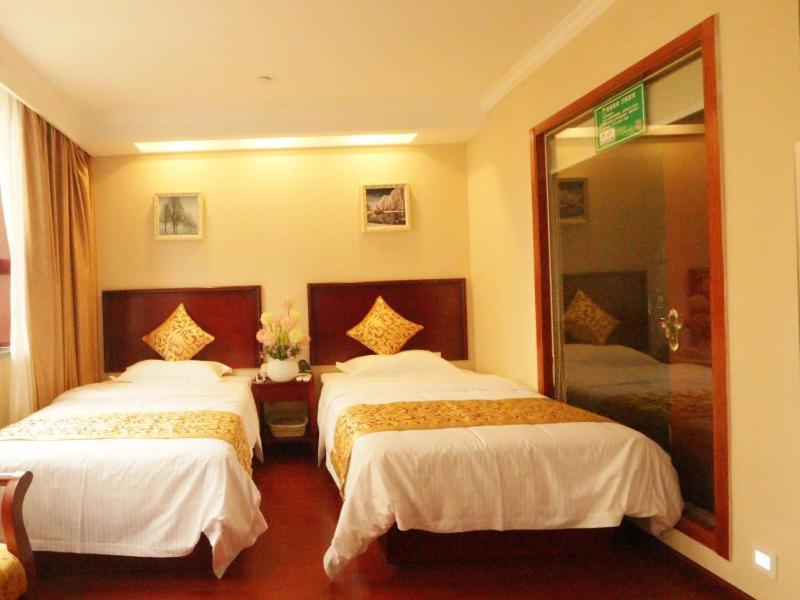 Greentree Inn Zhejiang Jiaxing West Zhongshan Road Vintage Car Building Express Hotel Exteriér fotografie