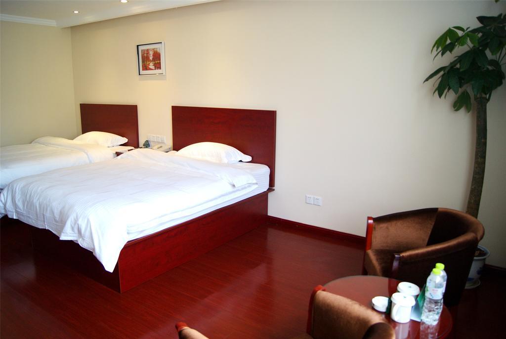 Greentree Inn Zhejiang Jiaxing West Zhongshan Road Vintage Car Building Express Hotel Exteriér fotografie