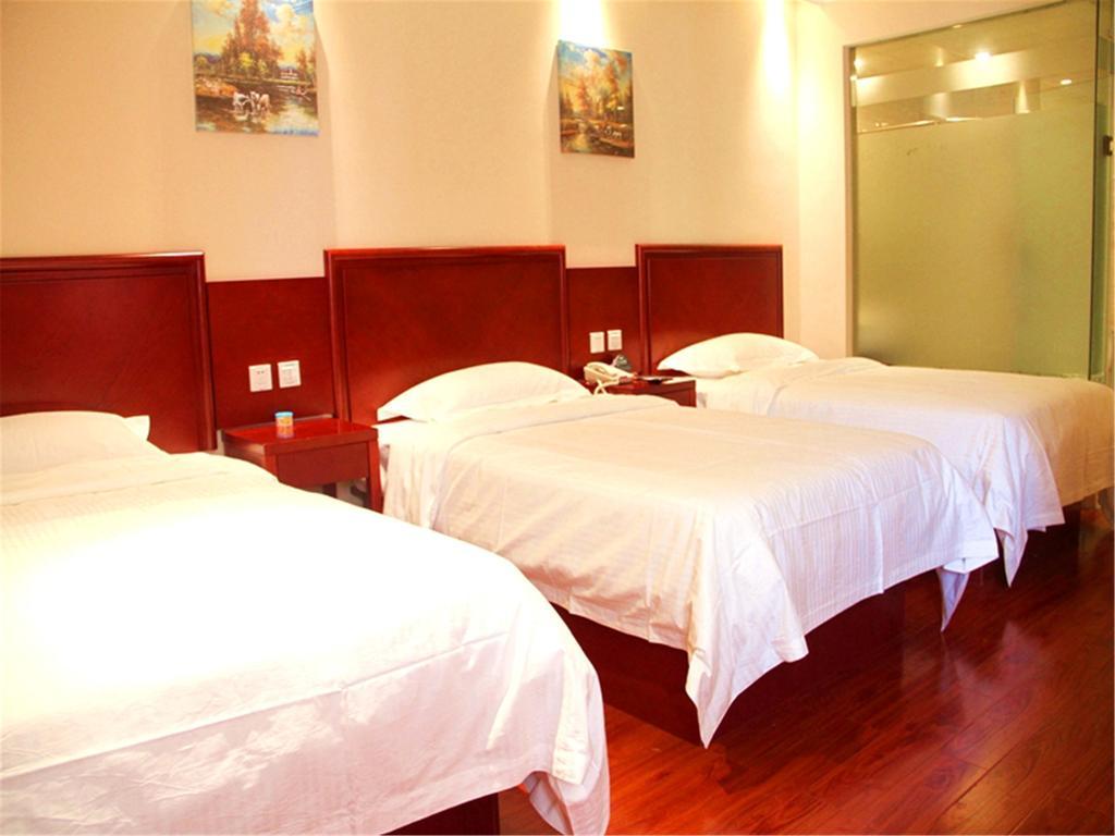 Greentree Inn Zhejiang Jiaxing West Zhongshan Road Vintage Car Building Express Hotel Exteriér fotografie