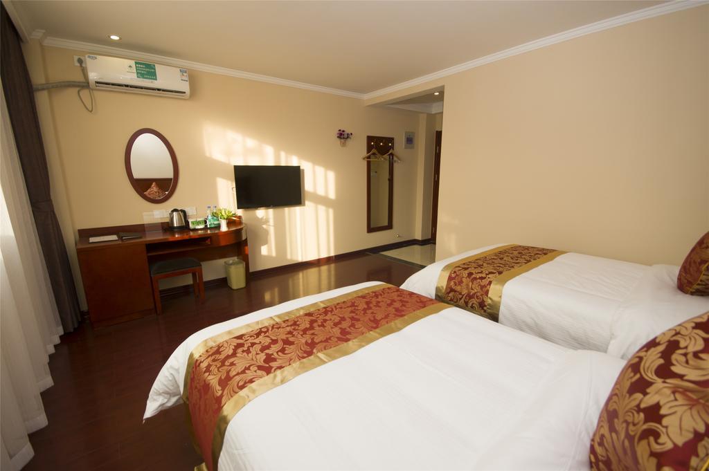 Greentree Inn Zhejiang Jiaxing West Zhongshan Road Vintage Car Building Express Hotel Exteriér fotografie
